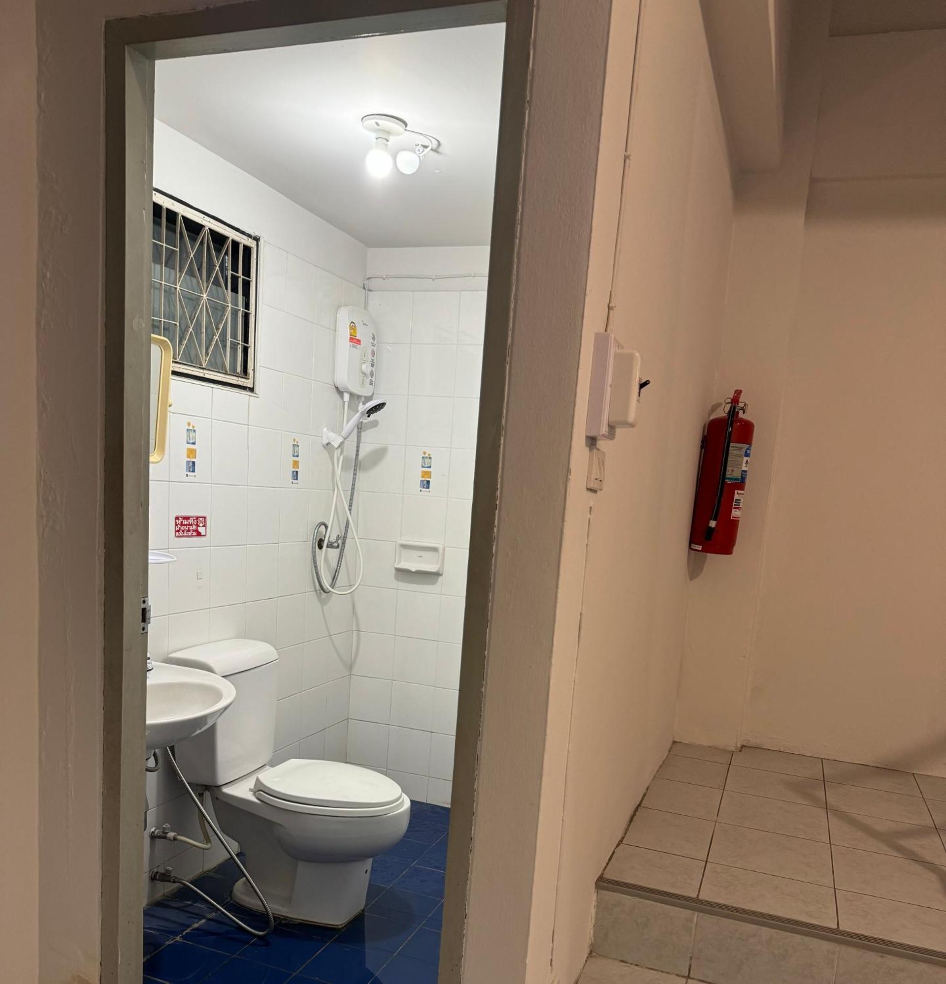 Mahar Hostel Chiangmai 清邁 外观 照片